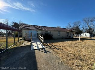 600 SE 5th St, Spiro, OK 74959