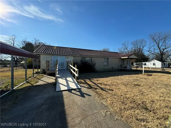 600 SE 5th St, Spiro, OK 74959