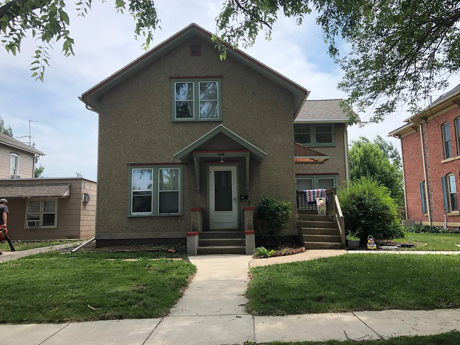 2 bed, 1092 sqft, $900 — Photo 1