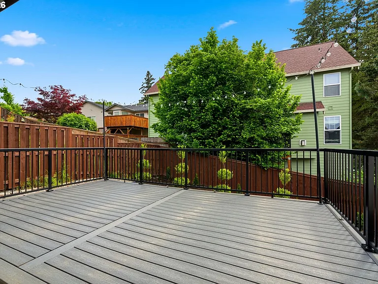 6901 NE 16th Ave — Photo 44