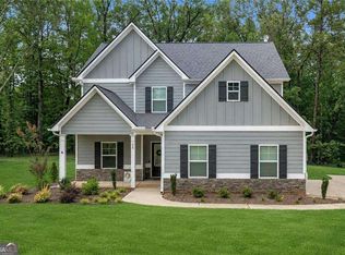 68 Jeffrey Ln, Dallas, GA 30157