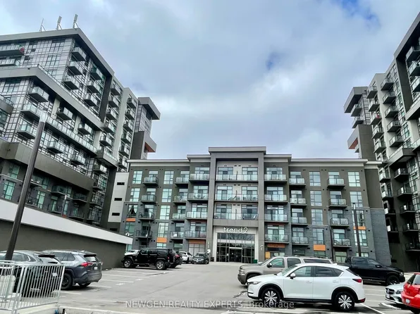 460 Dundas St E #220, Hamilton, ON L8B 2A5