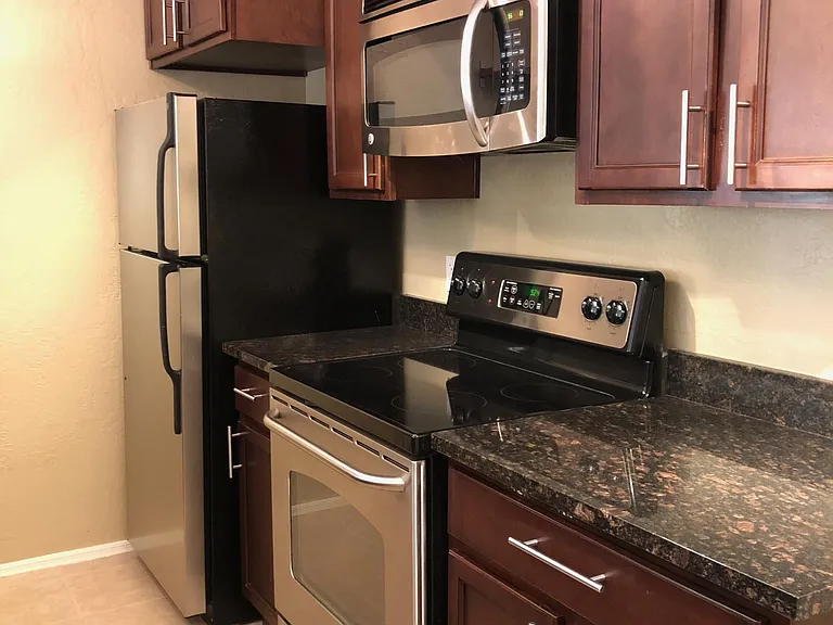 14145 N 92nd St #2056 — Photo 3