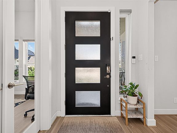 5th image of 21231 Aristad Ln