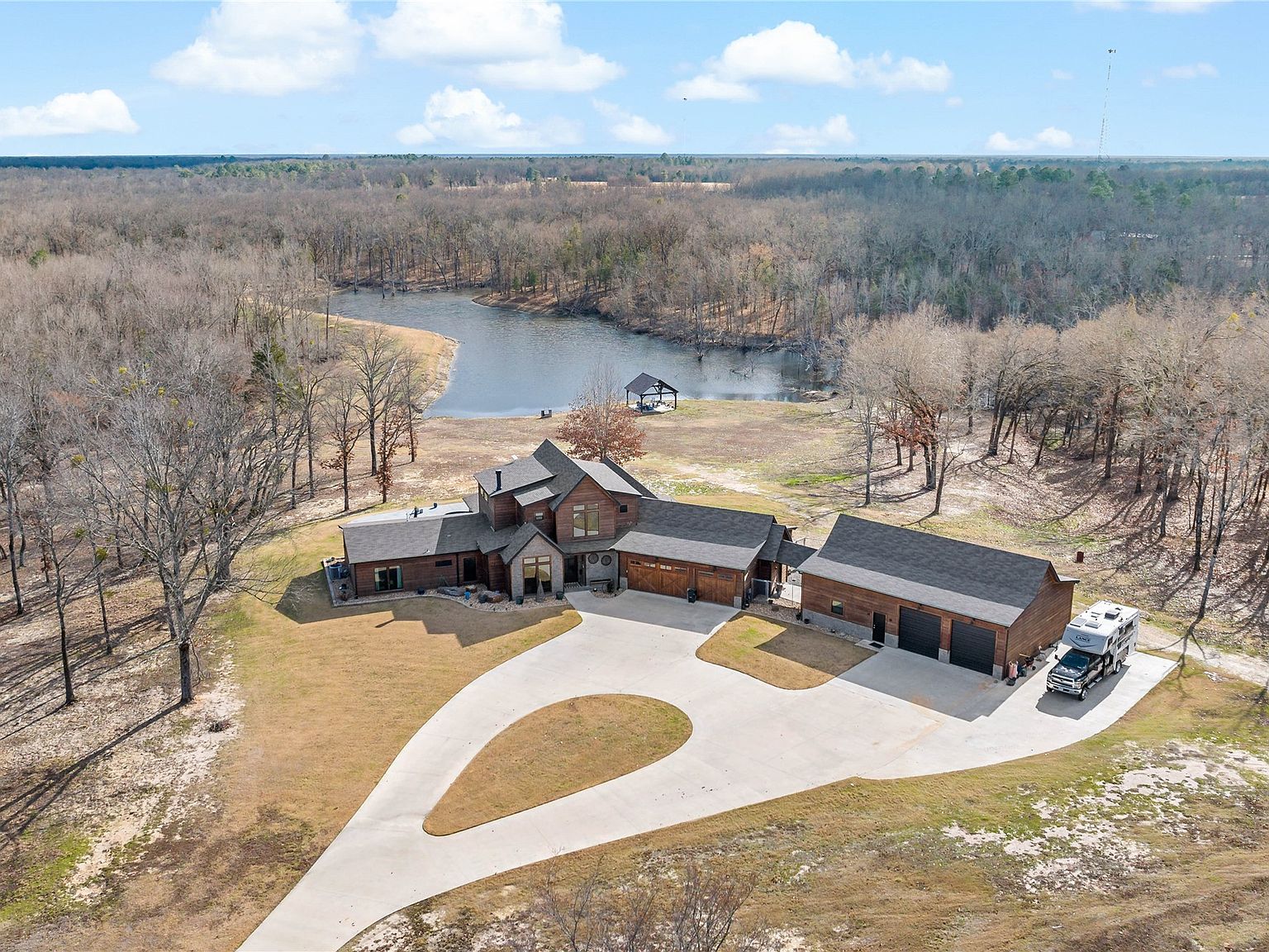 8009 Farm Road 910, Bogata, TX 75417 | Zillow
