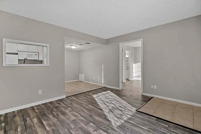 Sage Creek Apartments — Photo 28