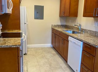 955 Castlewood Dr APT 2, Los Gatos, CA 95032