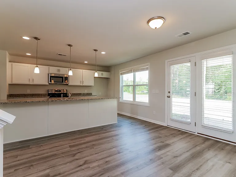 240 Tondee Way — Photo 4