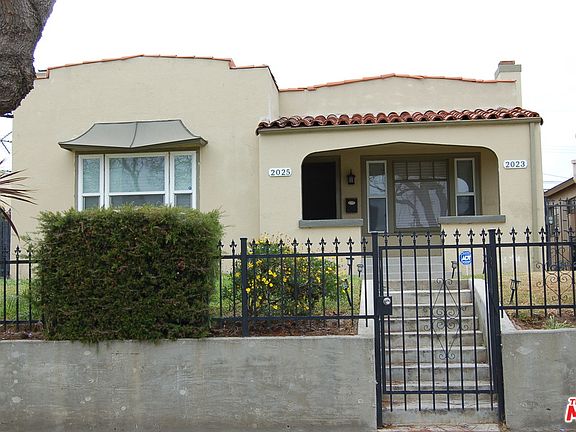 2nd image of 2023 W 73rd St