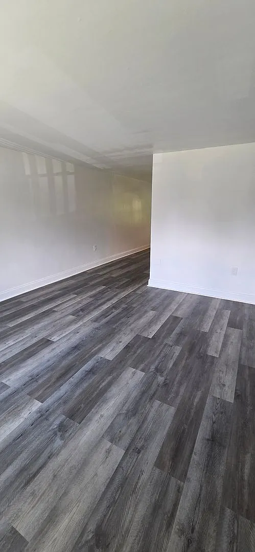 3 Bedroom Townhome Minutes From Towson Town Center! — Photo 2