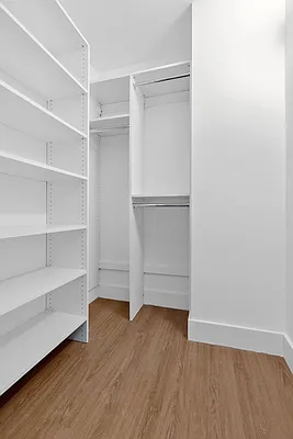 Rented by Greystar | media 8