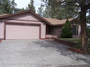 1928 NE Carson Way, Bend, OR 97701