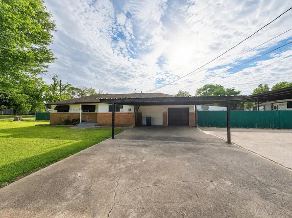 2426 Dupont St, Pasadena, TX 77503