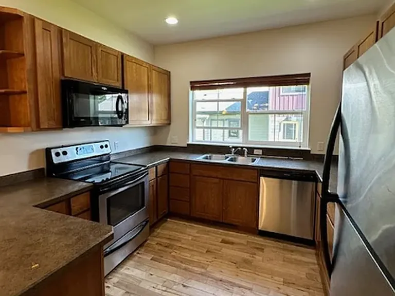 374 Kimball Ave #A — Photo 5