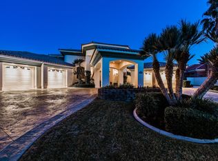 2004 Gray Eagle Way, Las Vegas, NV 89117