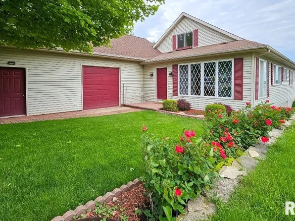 403 Main Ave, Cordova, IL 61242