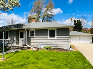 636 E Wilson Ave, Appleton, WI 54915