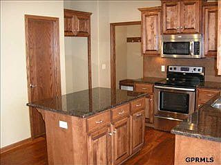 4th image of 4210 Edgerton Dr
