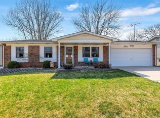 3329 Leverenz Dr, Saint Charles, MO 63301