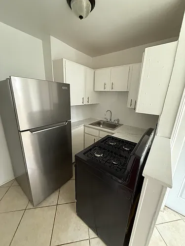 3539 Saint Charles Ave Photo 1