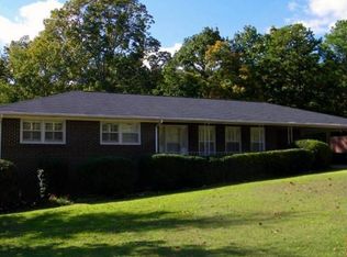212 Mary Ln, Anniston, AL 36207
