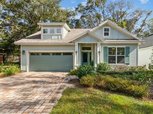 620 S 12th St, Fernandina Beach, FL 32034