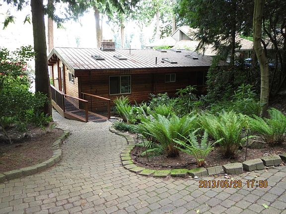 Cobblestone driveways and walkways
