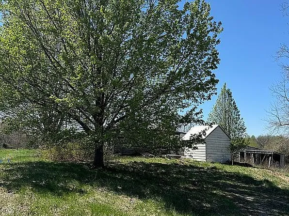 11915 Otterbein Rd SW, Laconia, IN 47135