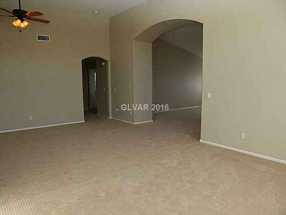 4th image of 2137 Armadale Dr