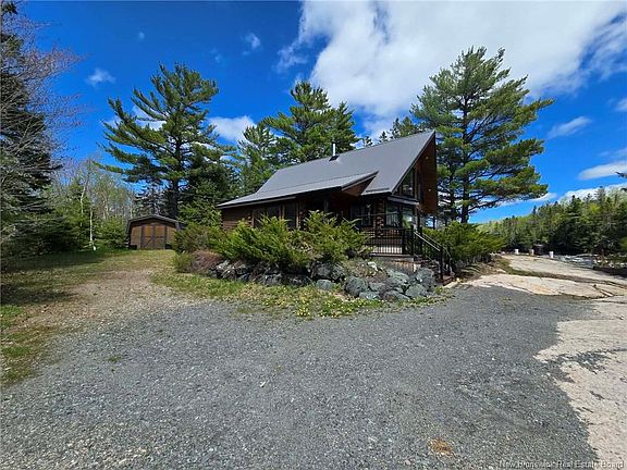2nd image of 52 Shamrock Valley Ln
