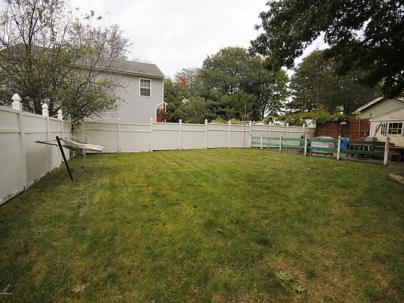 2nd image of 23 Carolina Ave