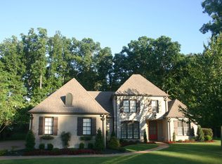 10103 Ridgewood Oak Dr, Lakeland, TN 38002