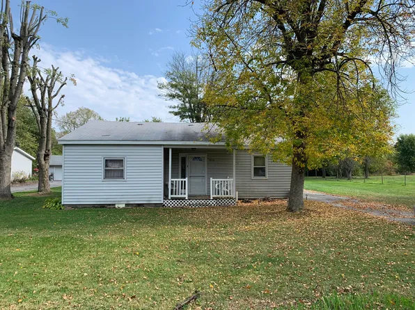 1918 S Colfax St, Griffith, IN 46319