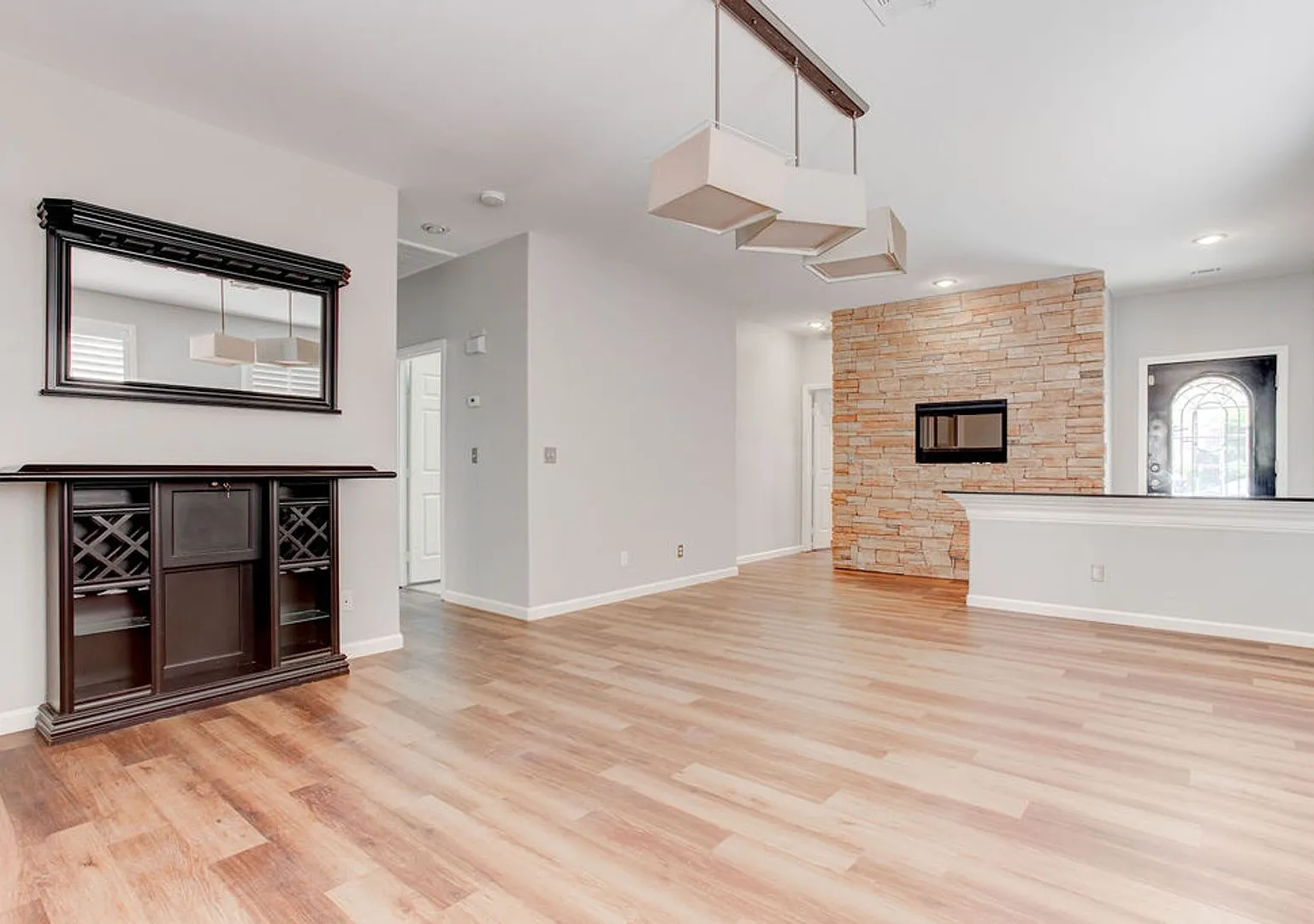 325 Brilliant Summit Circle, Henderson, NV 89052 — Photo 3