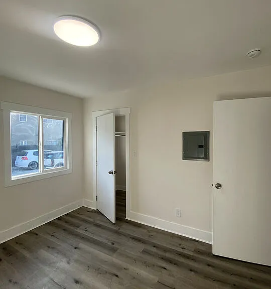 5528 Franklin Ave — Photo 10