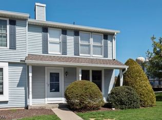 49 Constitution Way #422, Franklin, NJ 07416