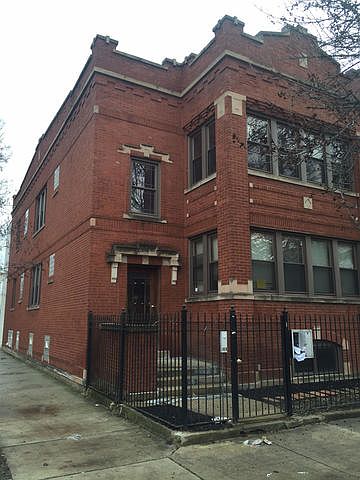 2nd image of 2157 N Avers Ave #G