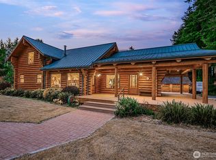 6133 Puget Beach Road NE, Olympia, WA 98506