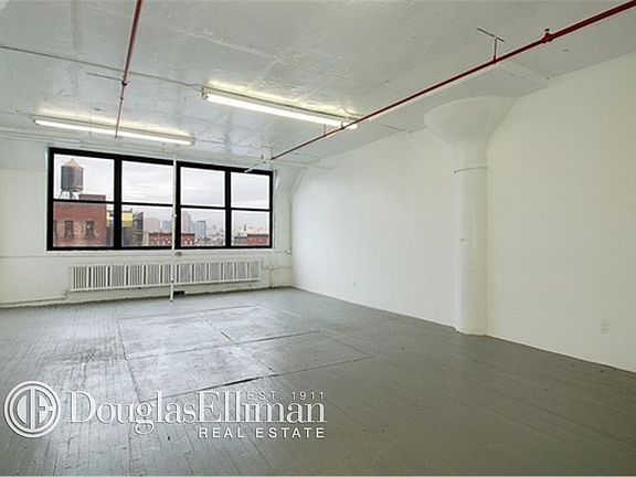 3rd image of 61 Greenpoint Ave Ste 314