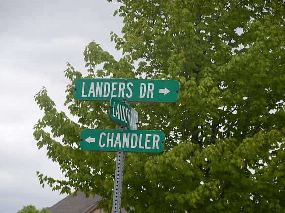 5th image of 12068 Landers Dr