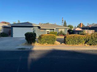 1324 Peach Ave, Clovis, CA 93612