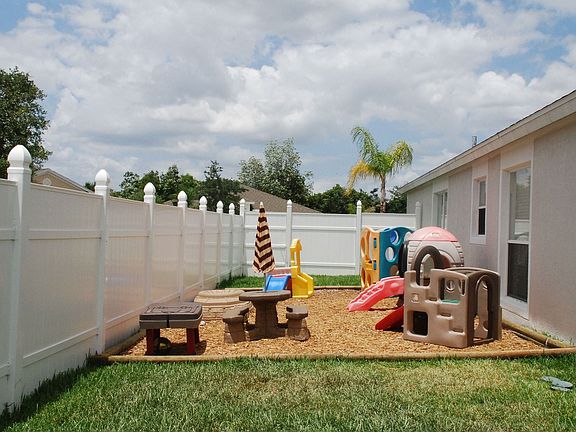 Kids playground/ picnic area
