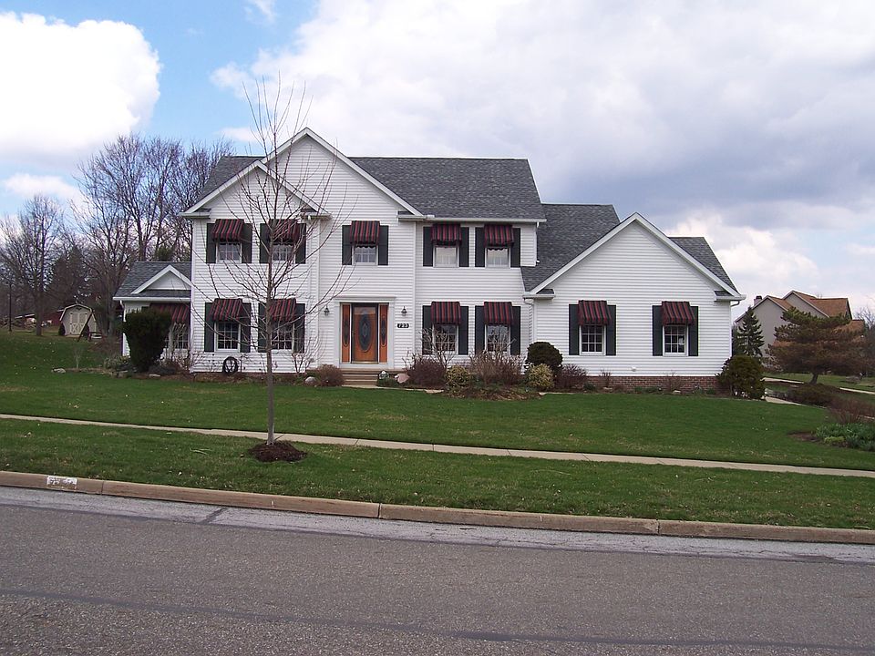 1st image of 723 Woodhaven Dr