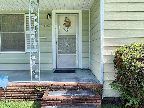 2nd image of 245 E Gill St