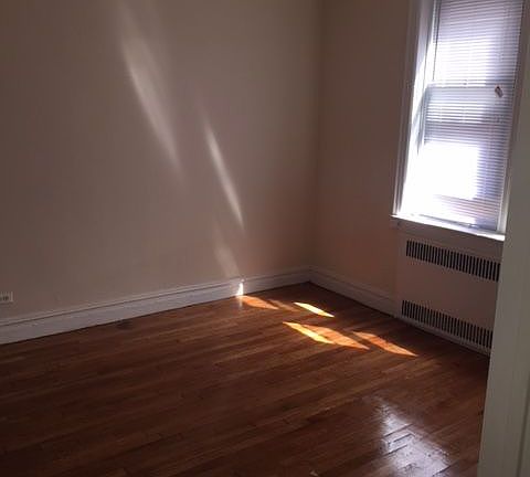 3rd image of 460 E 21st St APT 3D