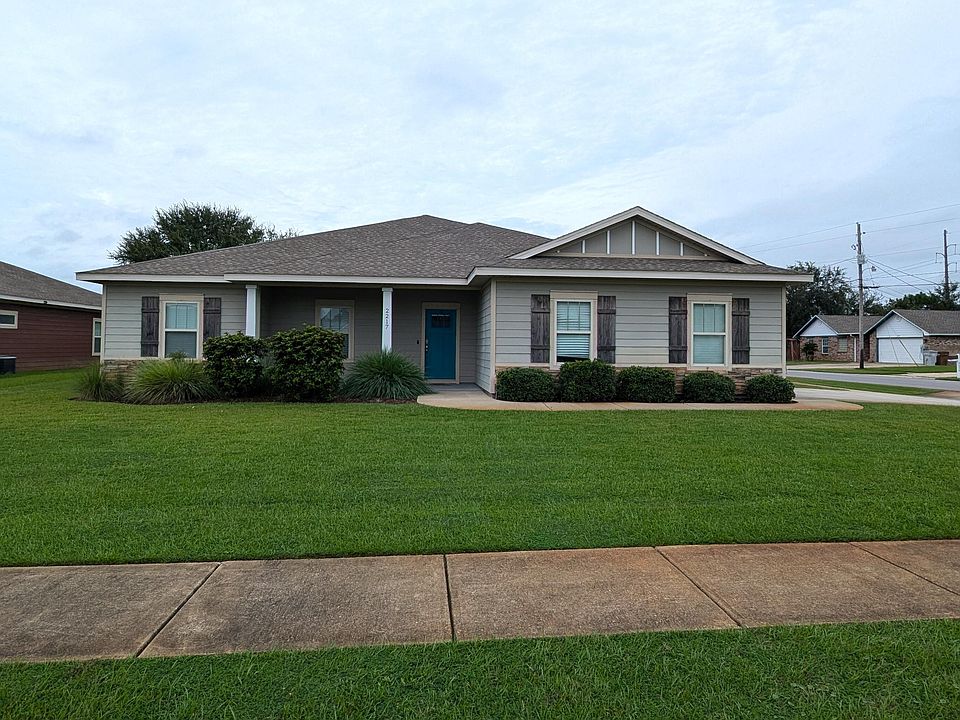 1st image of 2217 Peachwood Ct