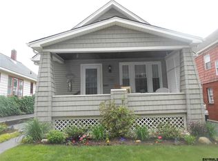1582 Nott St, Schenectady, NY 12309