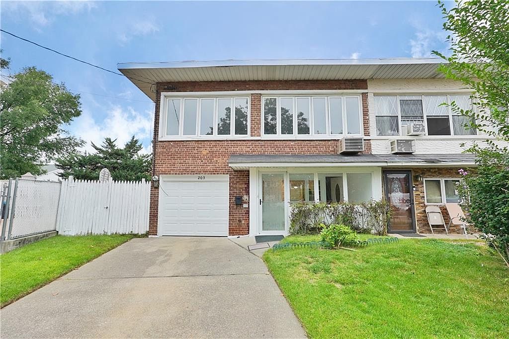 203 Jules Dr, Staten Island, NY 10314 Zillow