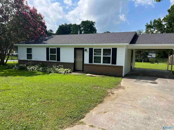 698 Tie St, Albertville, AL 35950