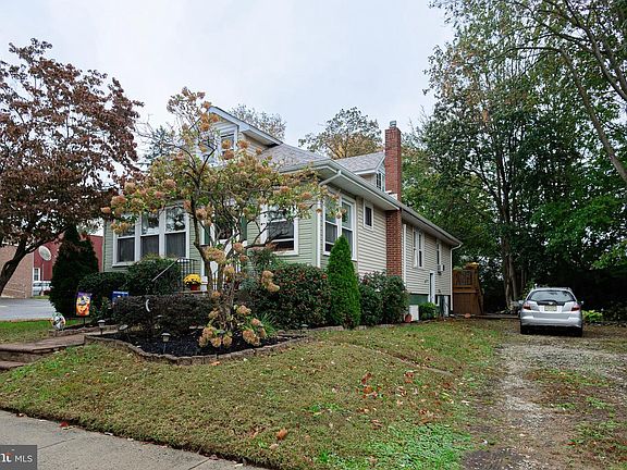 3rd image of 4 W Homestead Ave